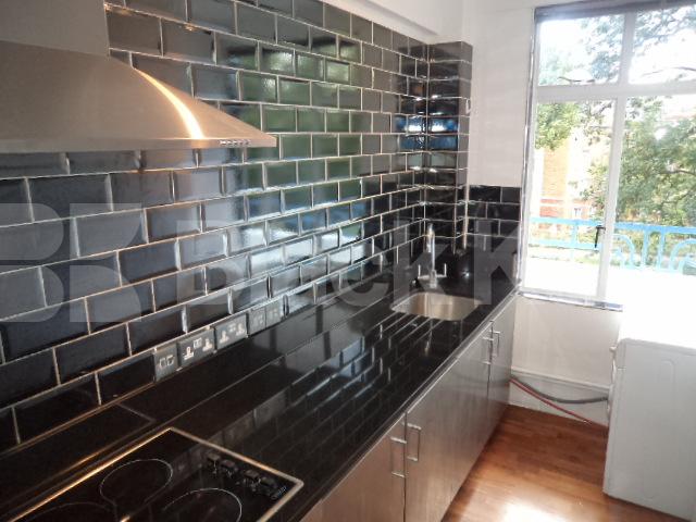 			GREAT STUDIO IN A FANTASTIC LOCATION, Studio Apartment, 1 bath, 1 reception Studio			 Grays Inn Road , Kings Cross